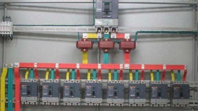 配電柜風力發電母線槽有什么特點【千亞電氣】